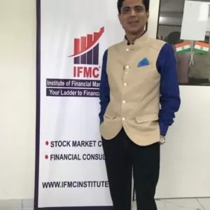Sr. Research Analyst Mr. Manish Taneja